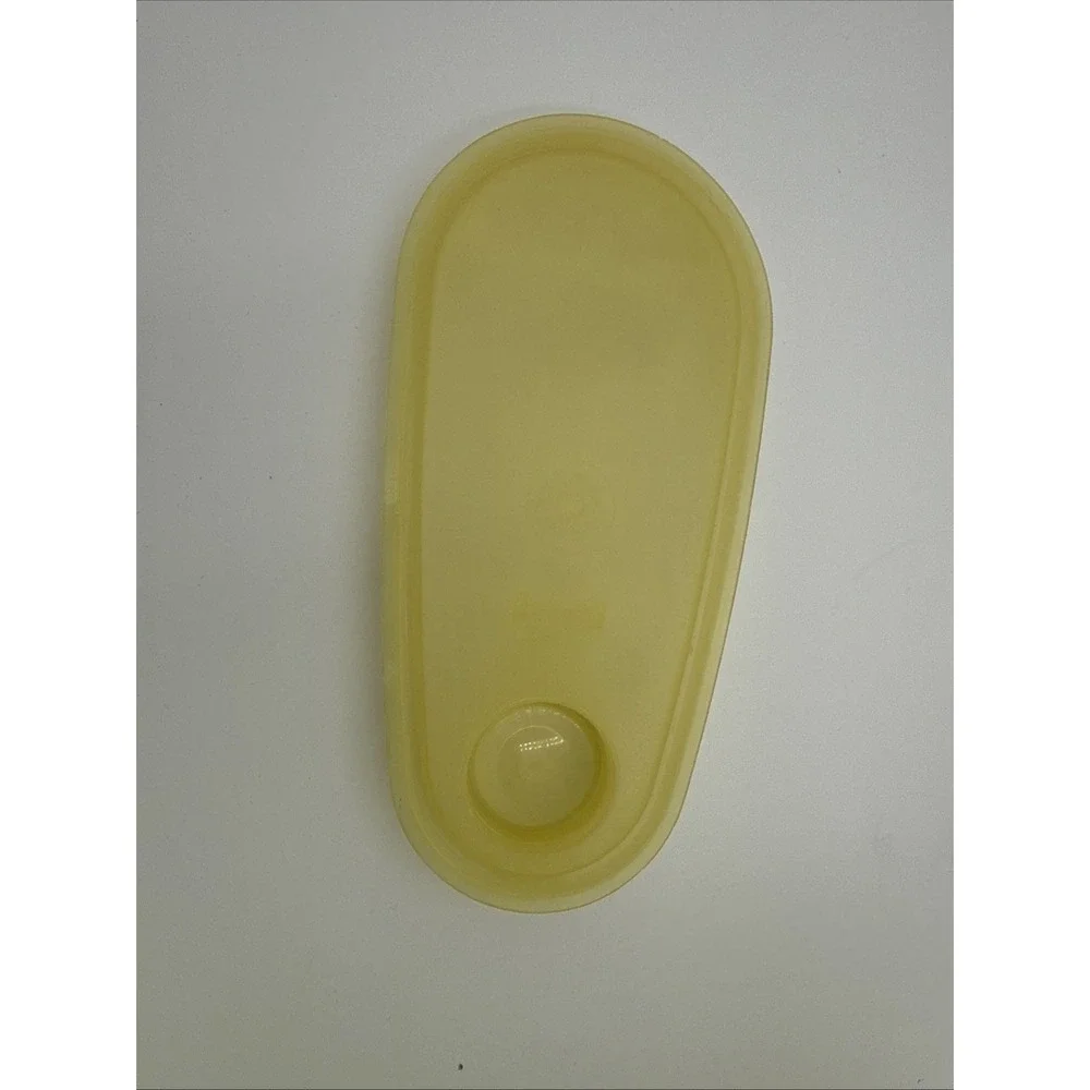 Vtg Tupperware Yellow Slim‎ Pitcher Beverage Container with Handle and Spout Lid